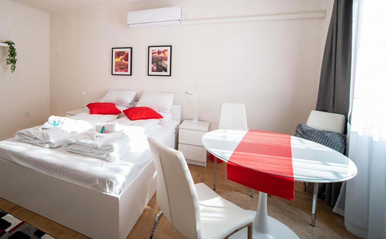 Free Parking Riverwalk Home - 4 Ppl,Wi-Fi,Ac, Tv بودابست المظهر الخارجي الصورة